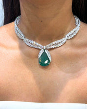 Emerald Aura Necklace | AMARIS JEWELS | Fine Jewelry 