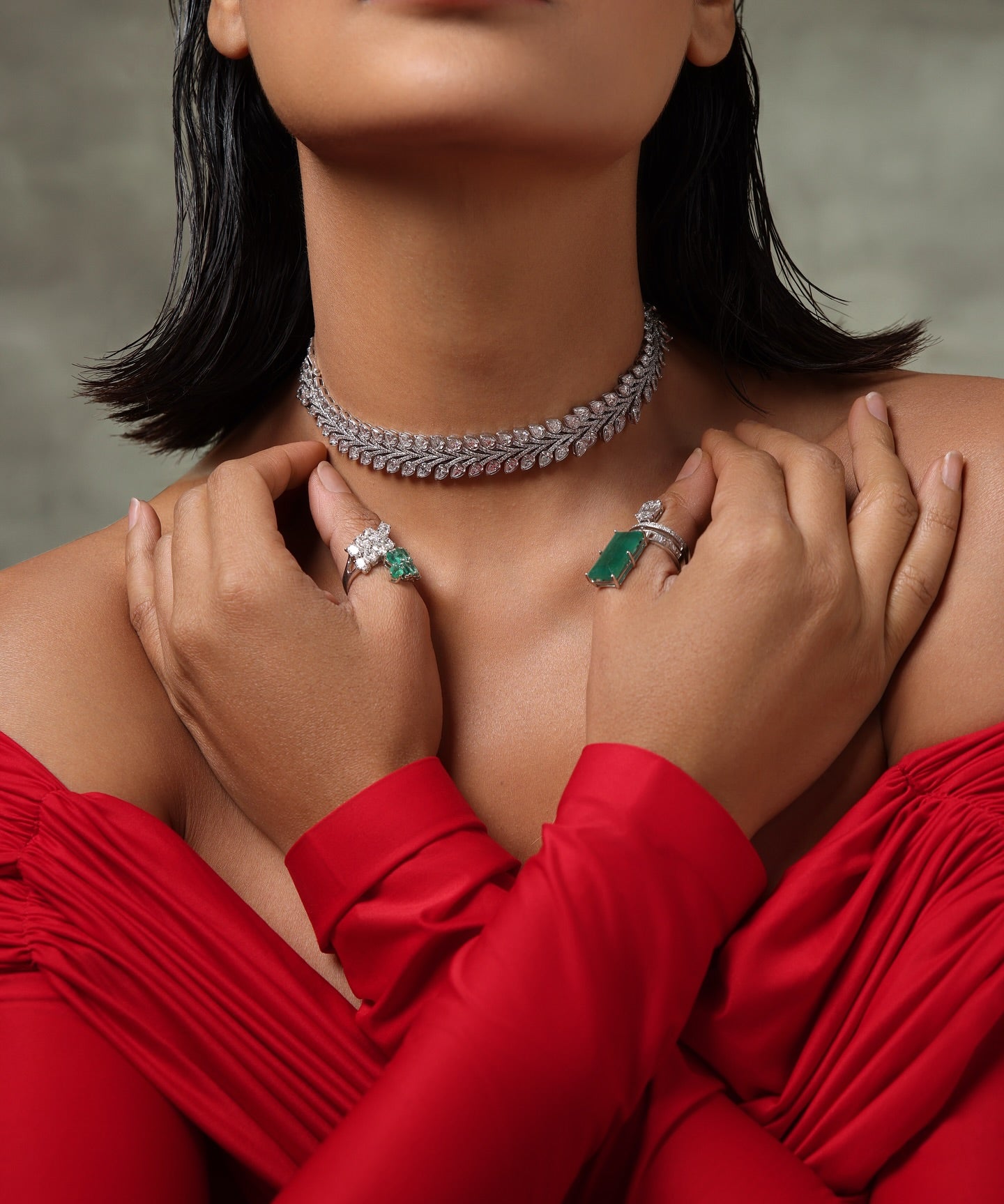 Emerald Blossom Ring | AMARIS JEWELS | Fine Jewelry 