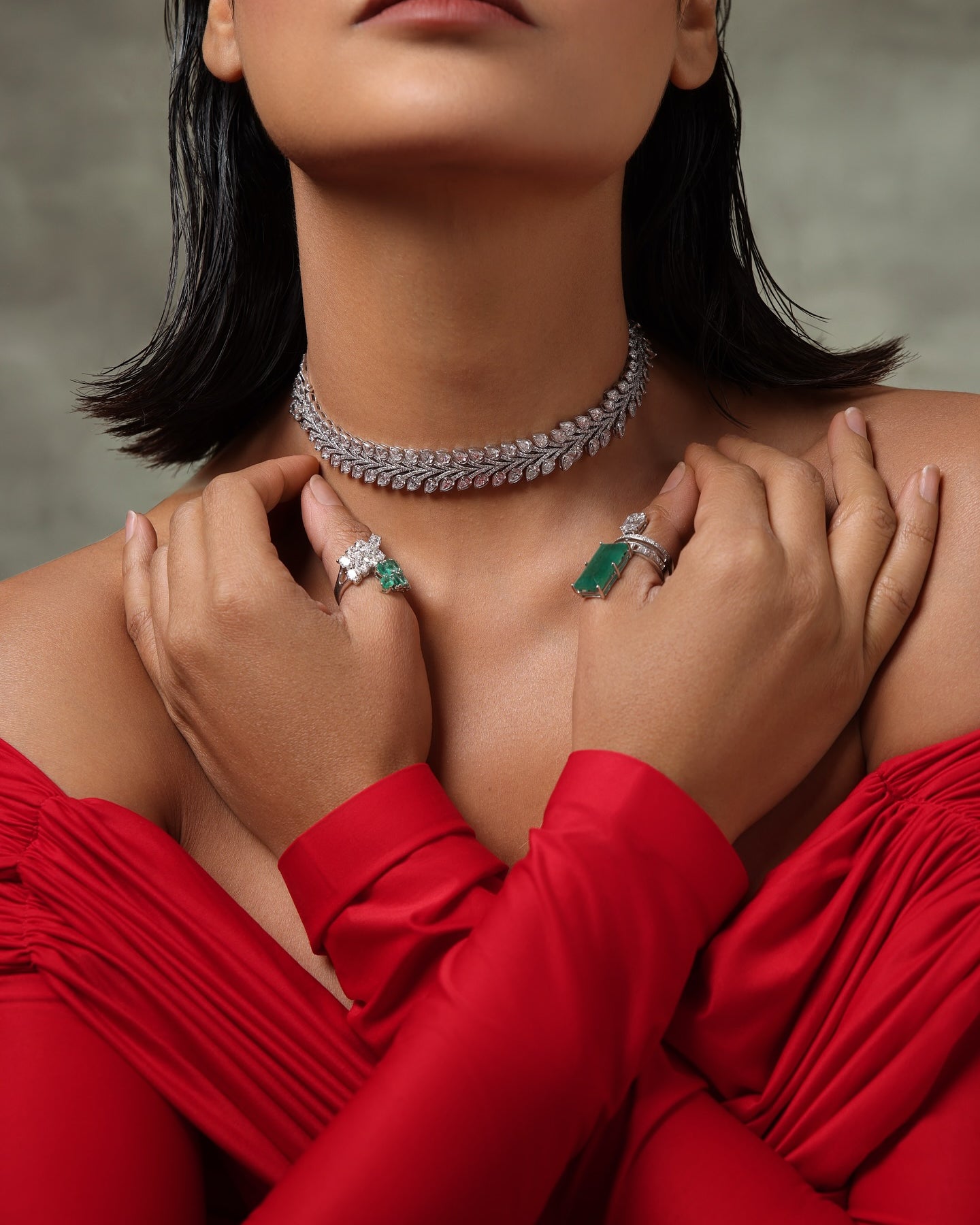 Emerald Blossom Ring | AMARIS JEWELS | Fine Jewelry