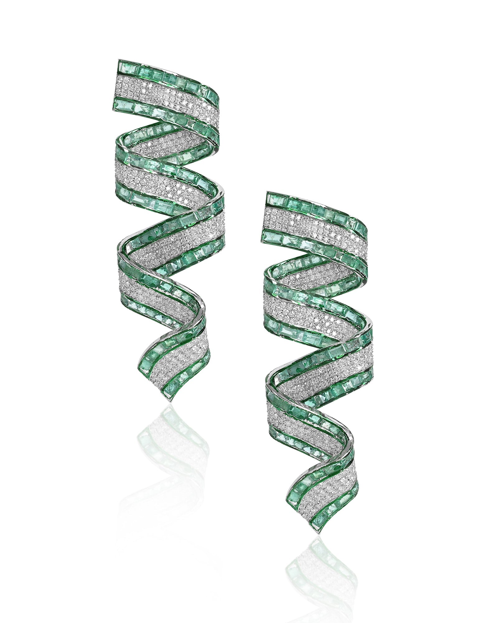 Emerald Confetti earrings | AMARIS JEWELS | Fine Jewelry 