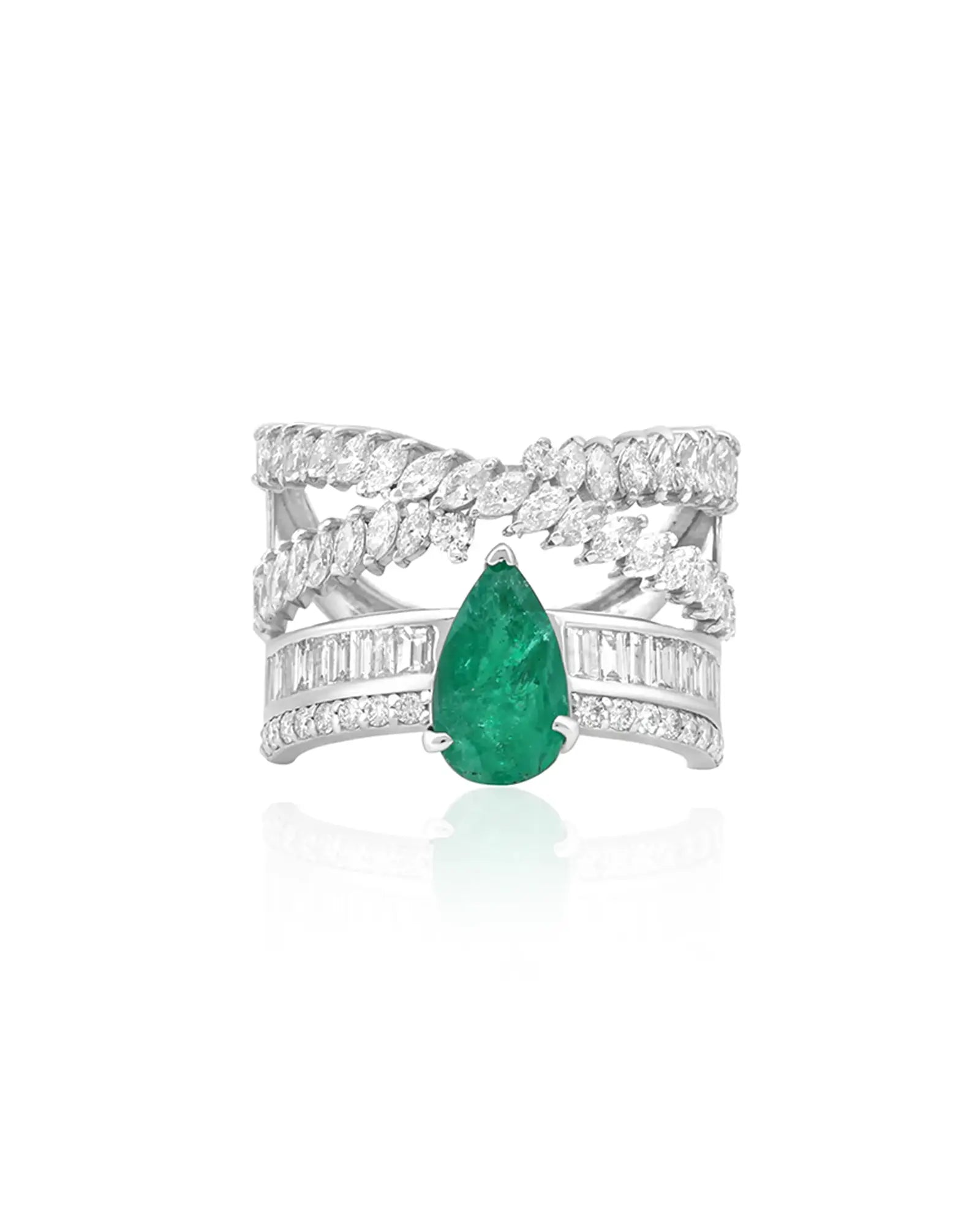Emerald Cross Ring | AMARIS JEWELS | Fine Jewelry 