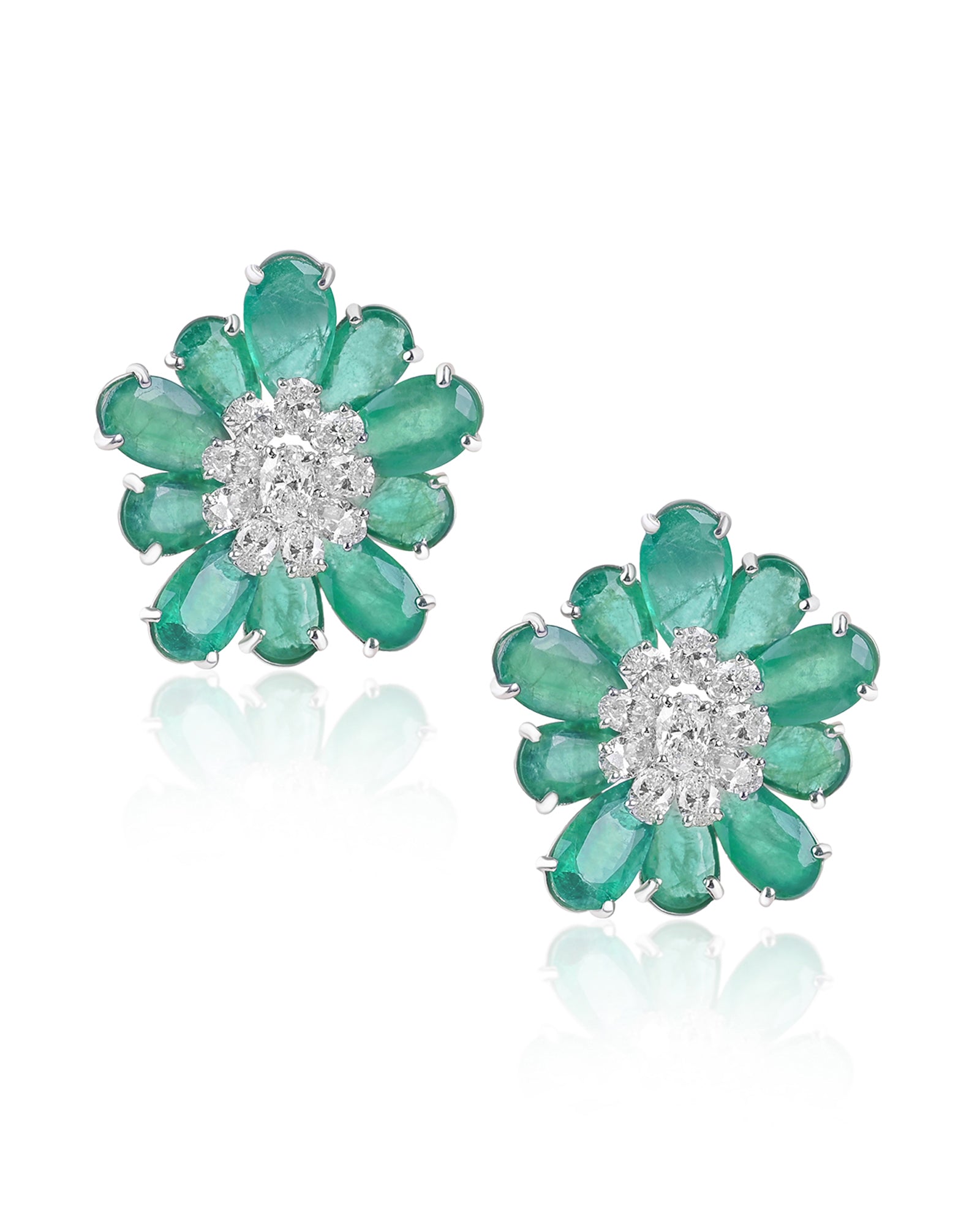 Emerald Daisy Earrings | AMARIS JEWELS | Fine Jewelry 