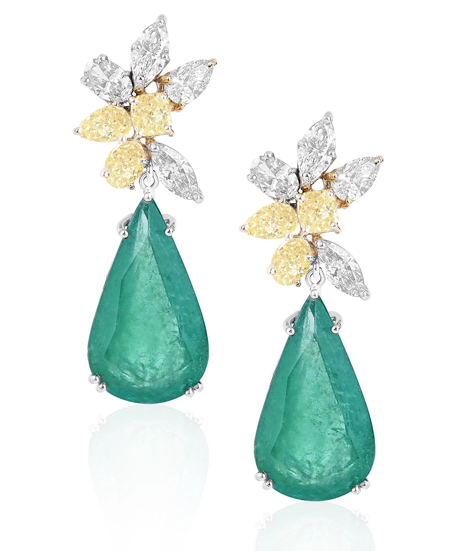 Emerald Descent Earrings | AMARIS JEWELS | Fine Jewelry 
