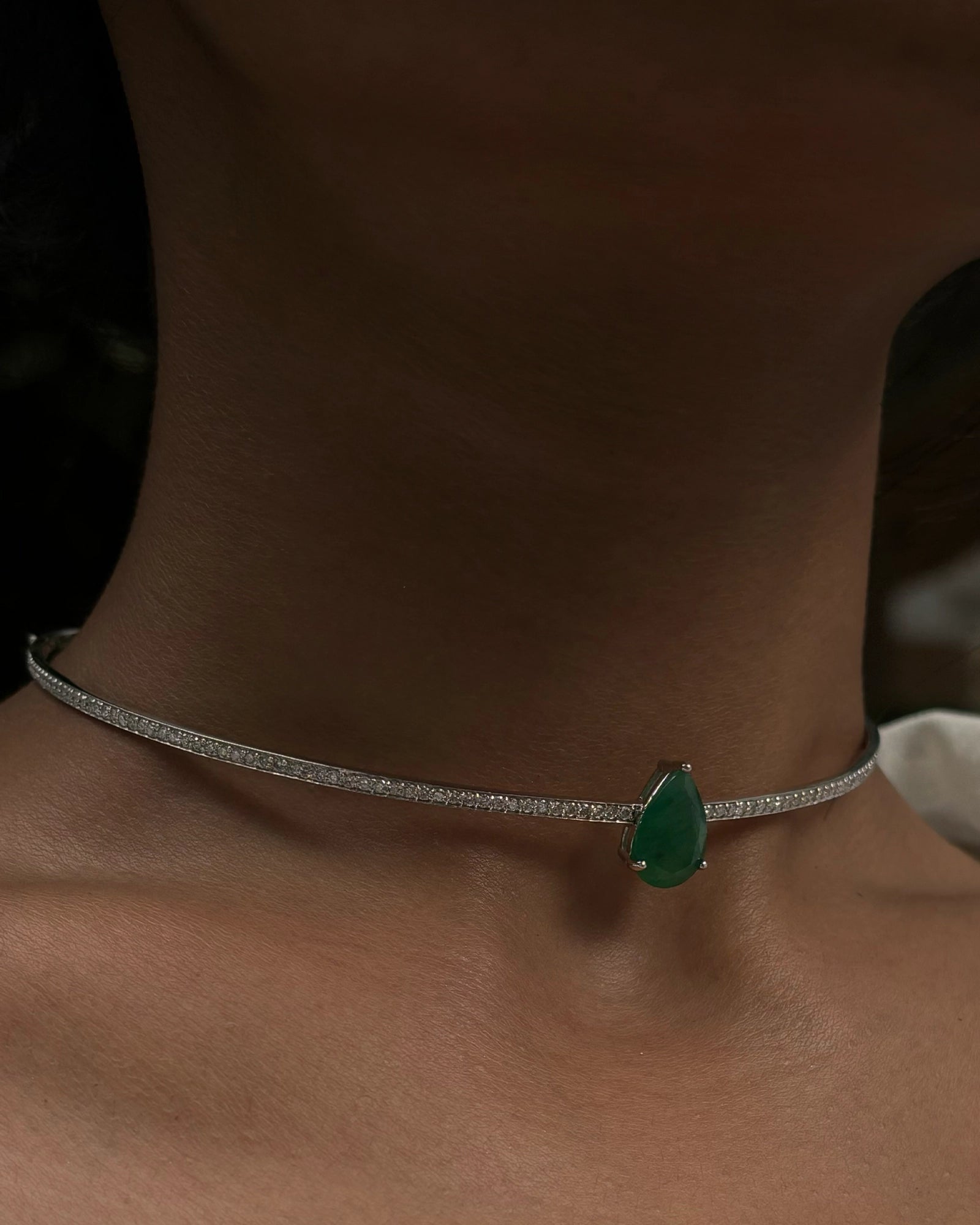 Emerald Drop Choker | AMARIS JEWELS | Fine Jewelry 