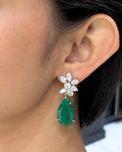 Emerald Drop Earrings | AMARIS JEWELS | Fine Jewelry 