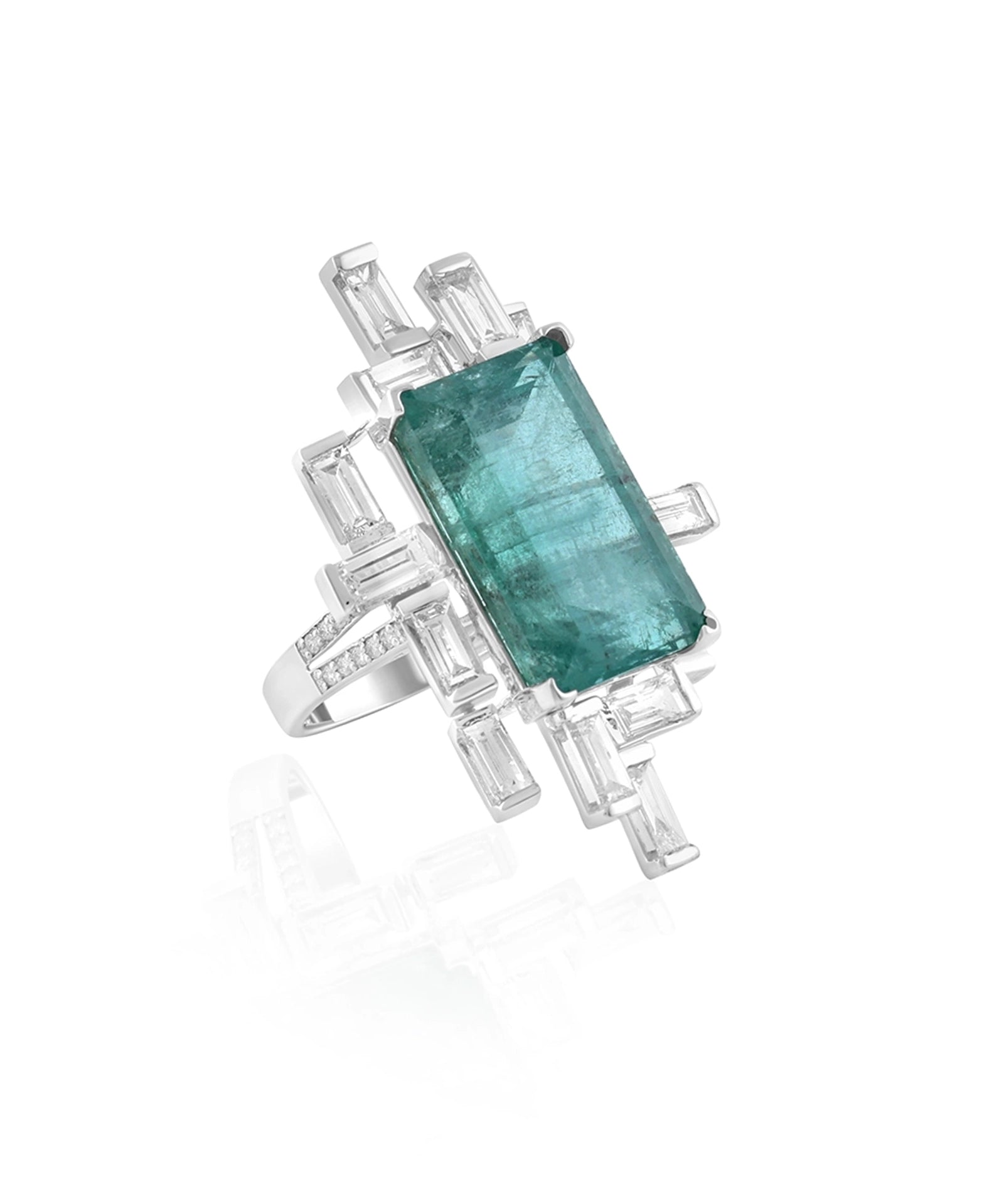 Emerald Empire Ring | AMARIS JEWELS | Fine Jewelry 