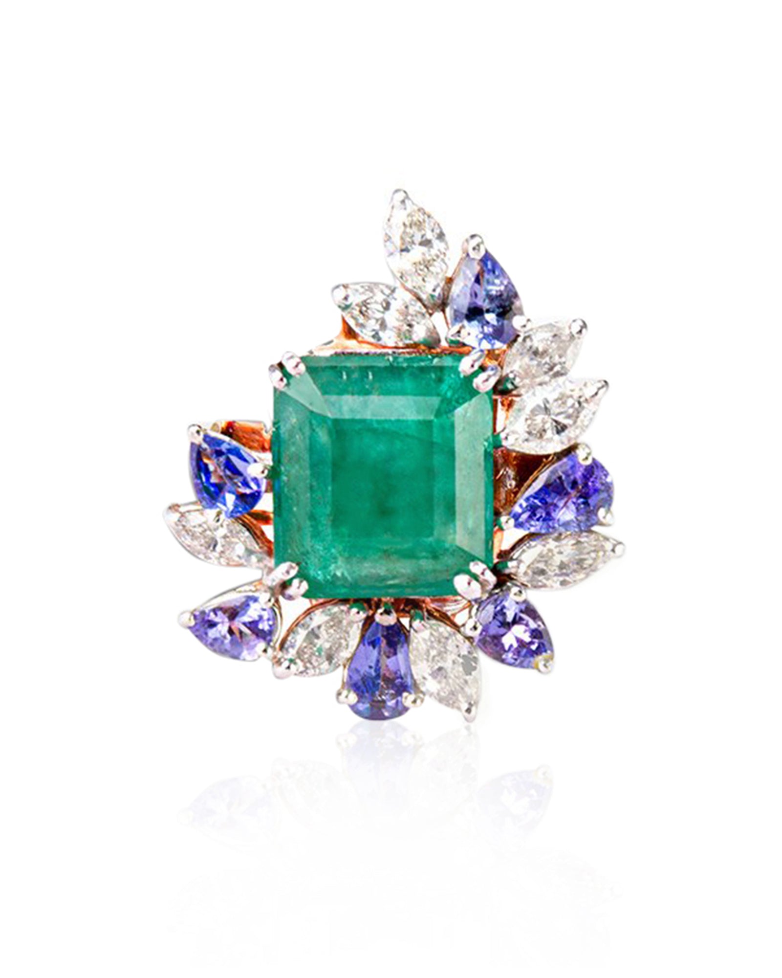 Emerald Enchantment Ring | AMARIS JEWELS | Fine Jewelry 
