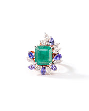 Emerald Enchantment Ring | AMARIS JEWELS | Fine Jewelry