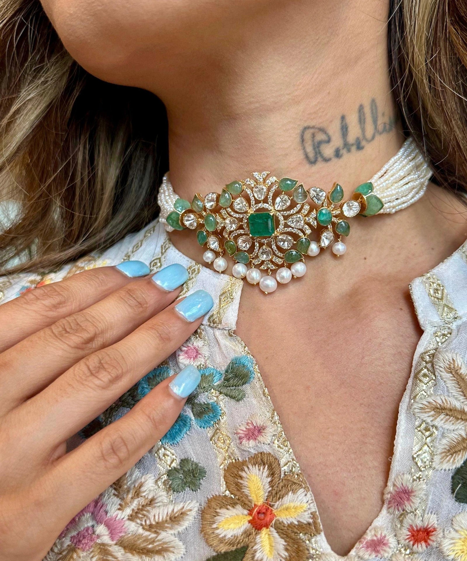 Emerald Enchantress necklace | AMARIS JEWELS | Fine Jewelry 