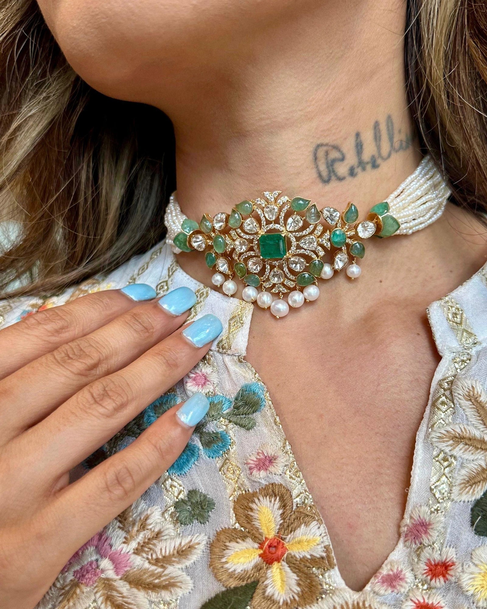 Emerald Enchantress necklace | AMARIS JEWELS | Fine Jewelry 