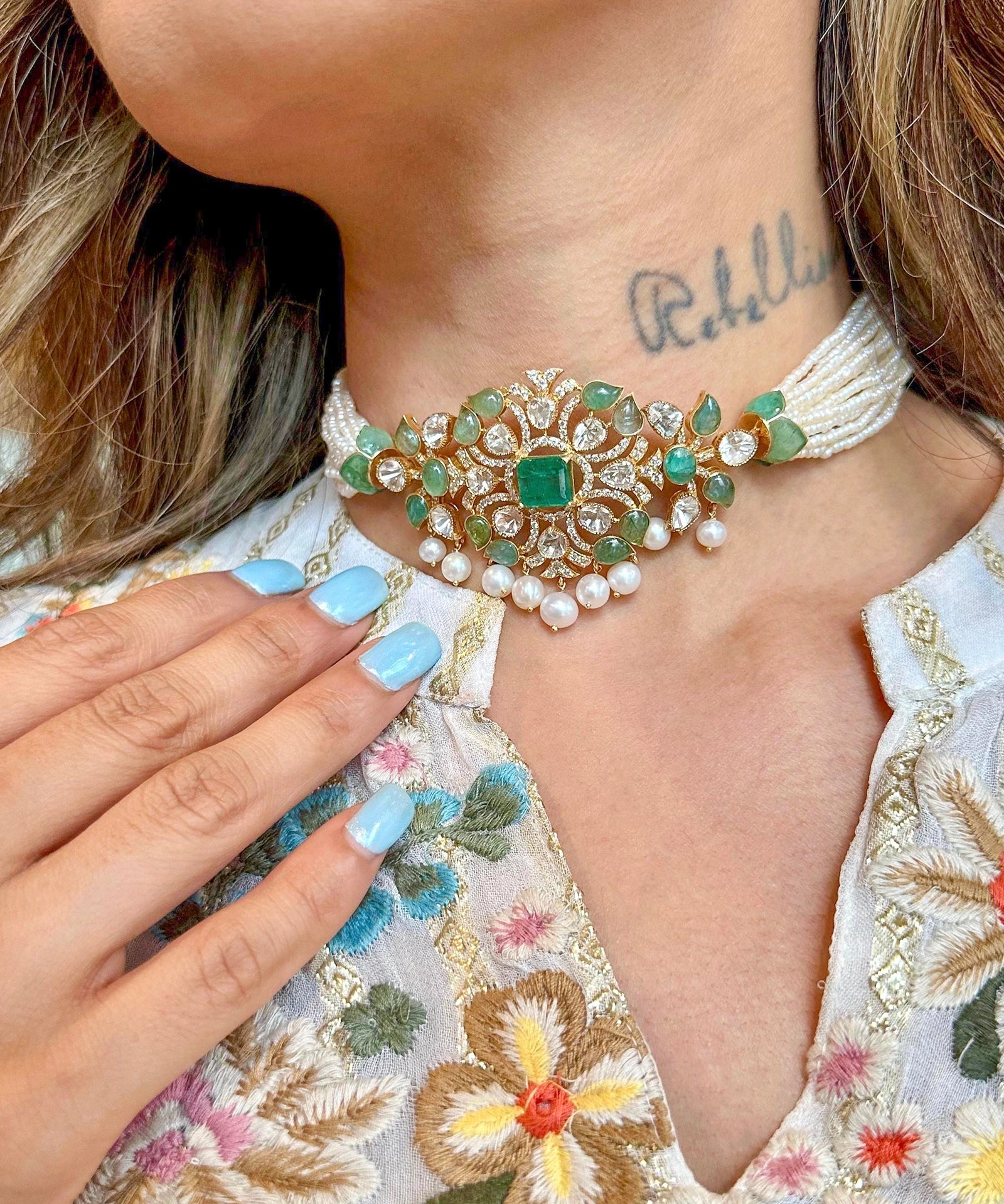 Emerald Enchantress necklace | AMARIS JEWELS | Fine Jewelry 