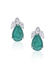 Emerald Envy Earrings | AMARIS JEWELS | Fine Jewelry 