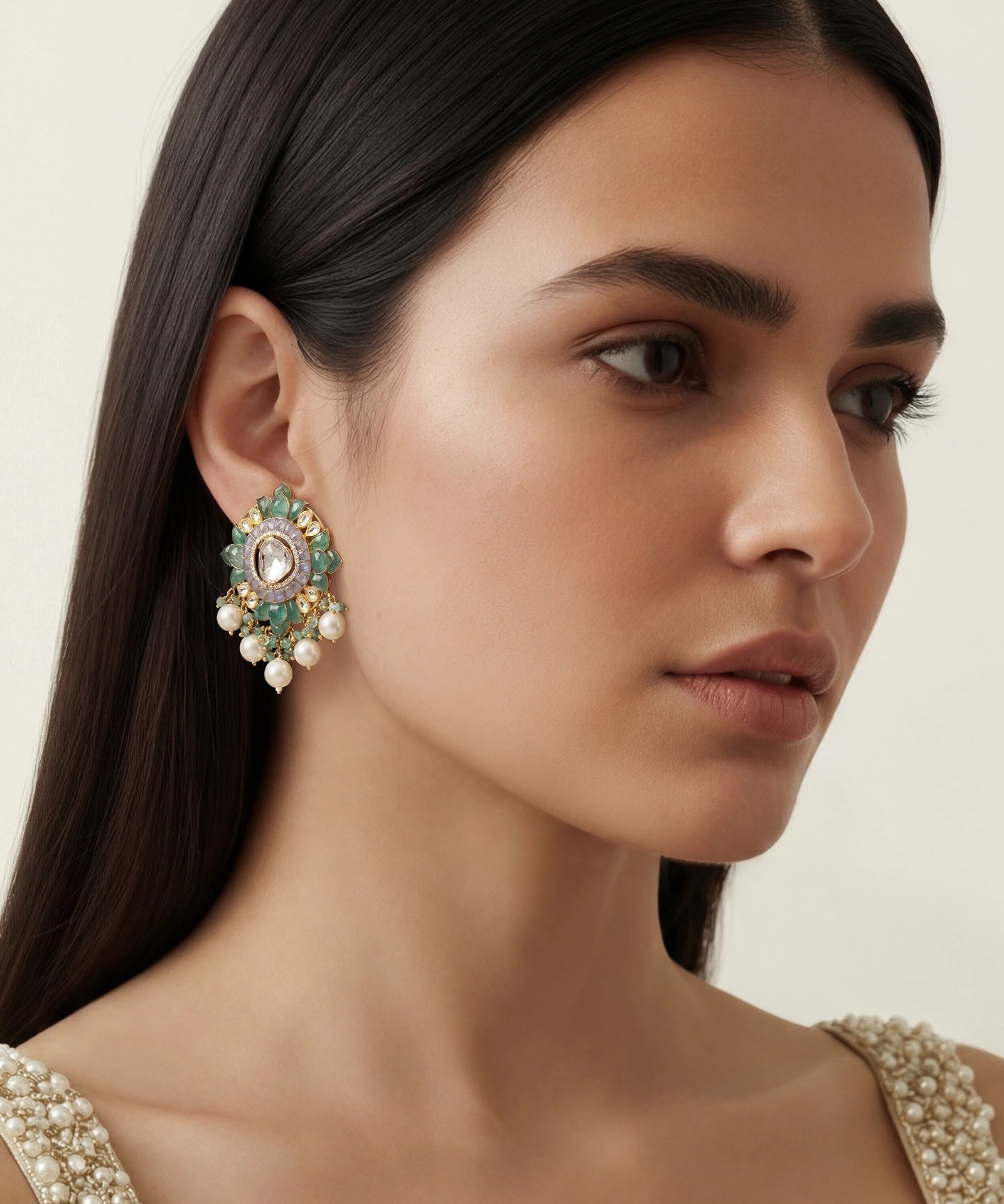 Emerald Gardenia Earrings | AMARIS JEWELS | Fine Jewelry 