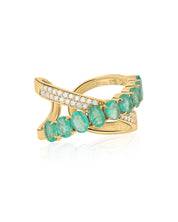Emerald Halo Line Ring | AMARIS JEWELS | Fine Jewelry