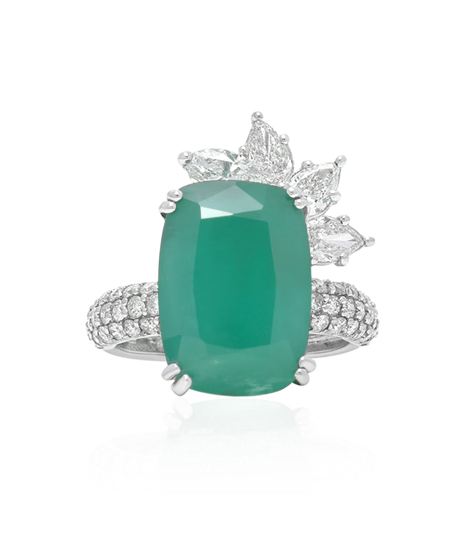 Emerald High Rise Ring | AMARIS JEWELS | Fine Jewelry 