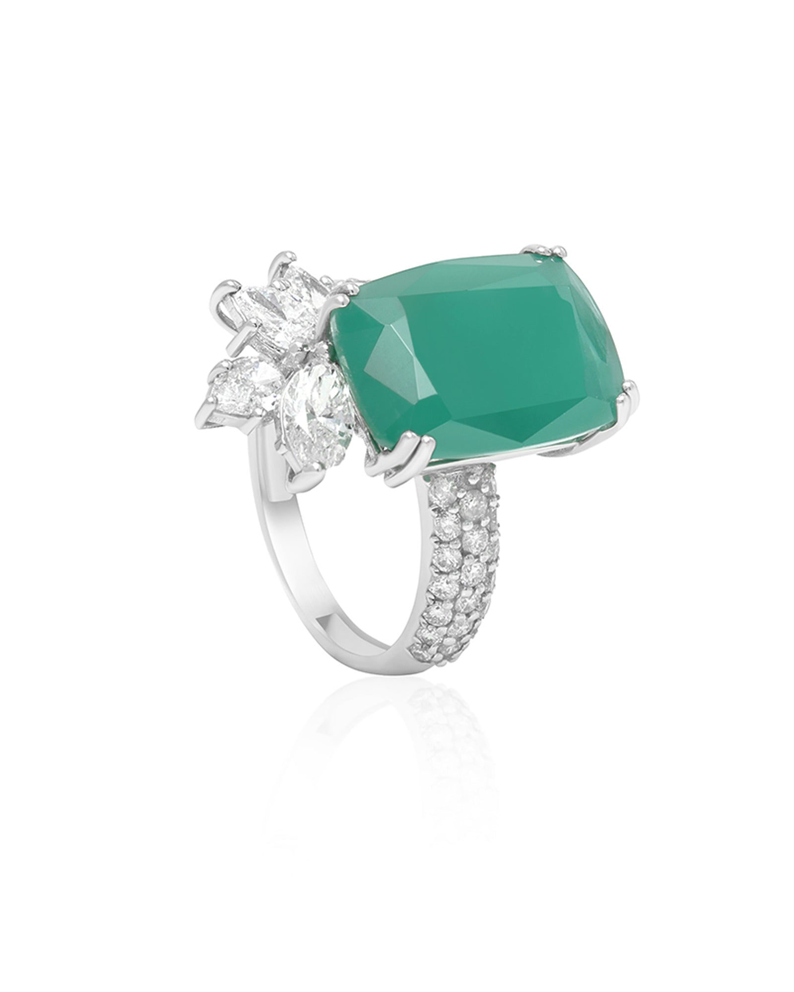 Emerald High Rise Ring | AMARIS JEWELS | Fine Jewelry 