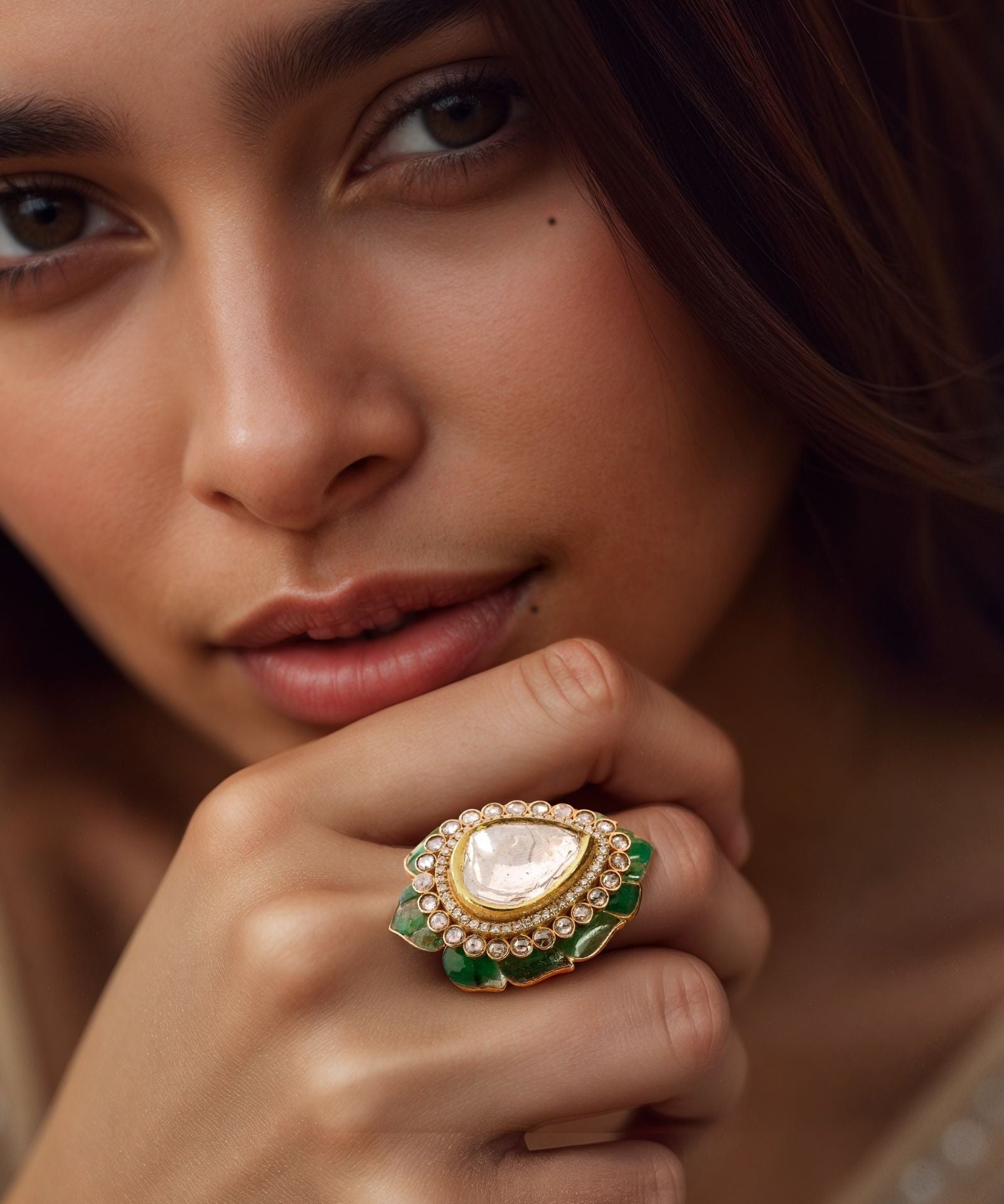 Emerald Lotus Ring | AMARIS JEWELS | Fine Jewelry 