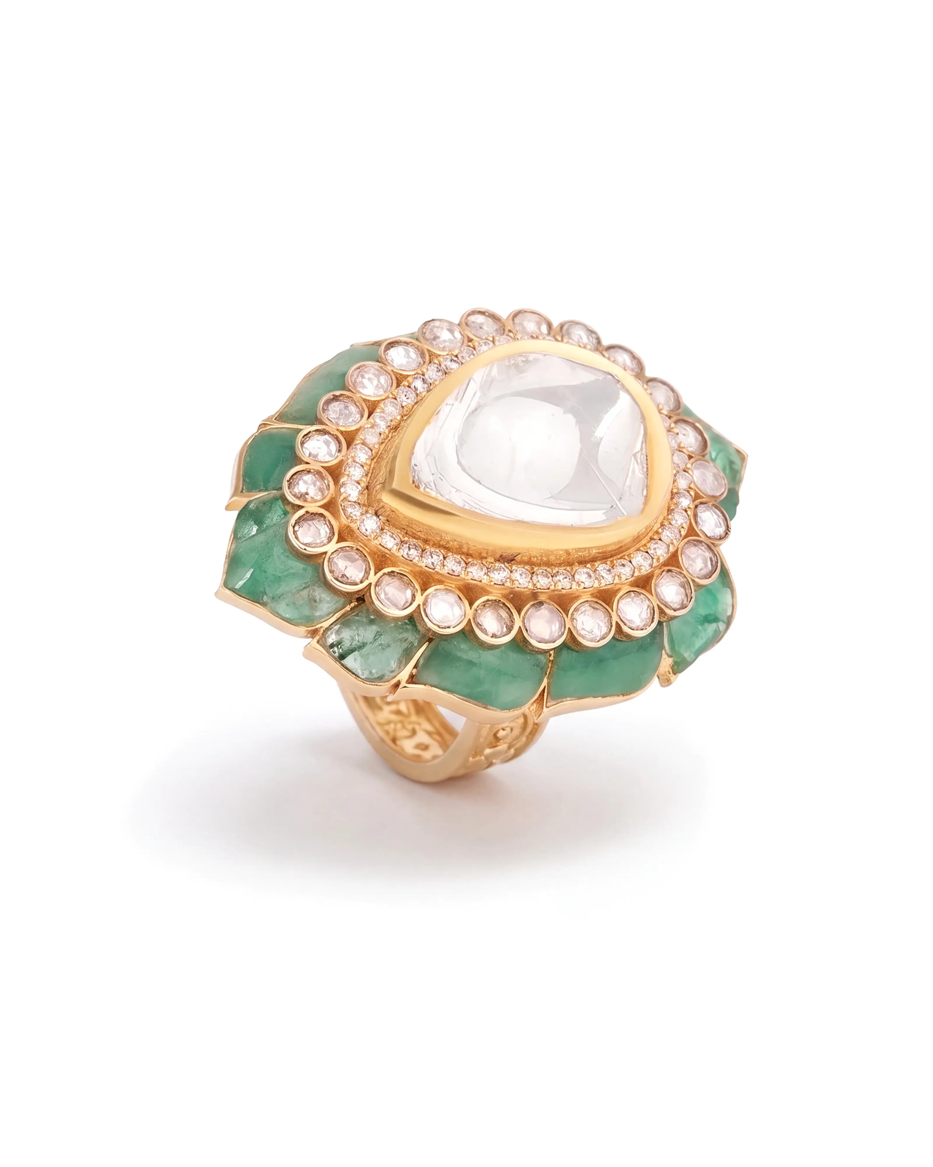 Emerald Lotus Ring | AMARIS JEWELS | Fine Jewelry