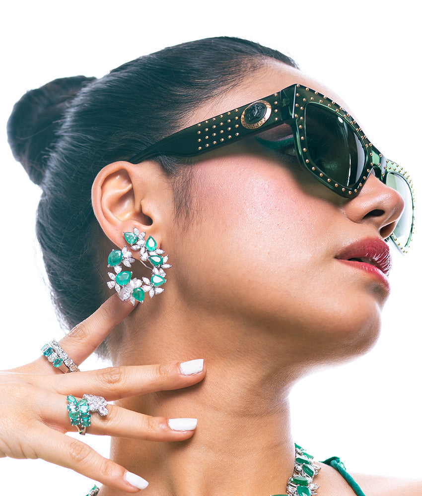 Emerald Lush Soiree Earrings | AMARIS JEWELS | Fine Jewelry 