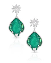 Emerald Mischief Earrings | AMARIS JEWELS | Fine Jewelry 