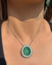 Emerald Oasis Pendant | AMARIS JEWELS | Fine Jewelry 