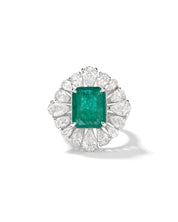 Emerald Orbit Ring | AMARIS JEWELS | Fine Jewelry