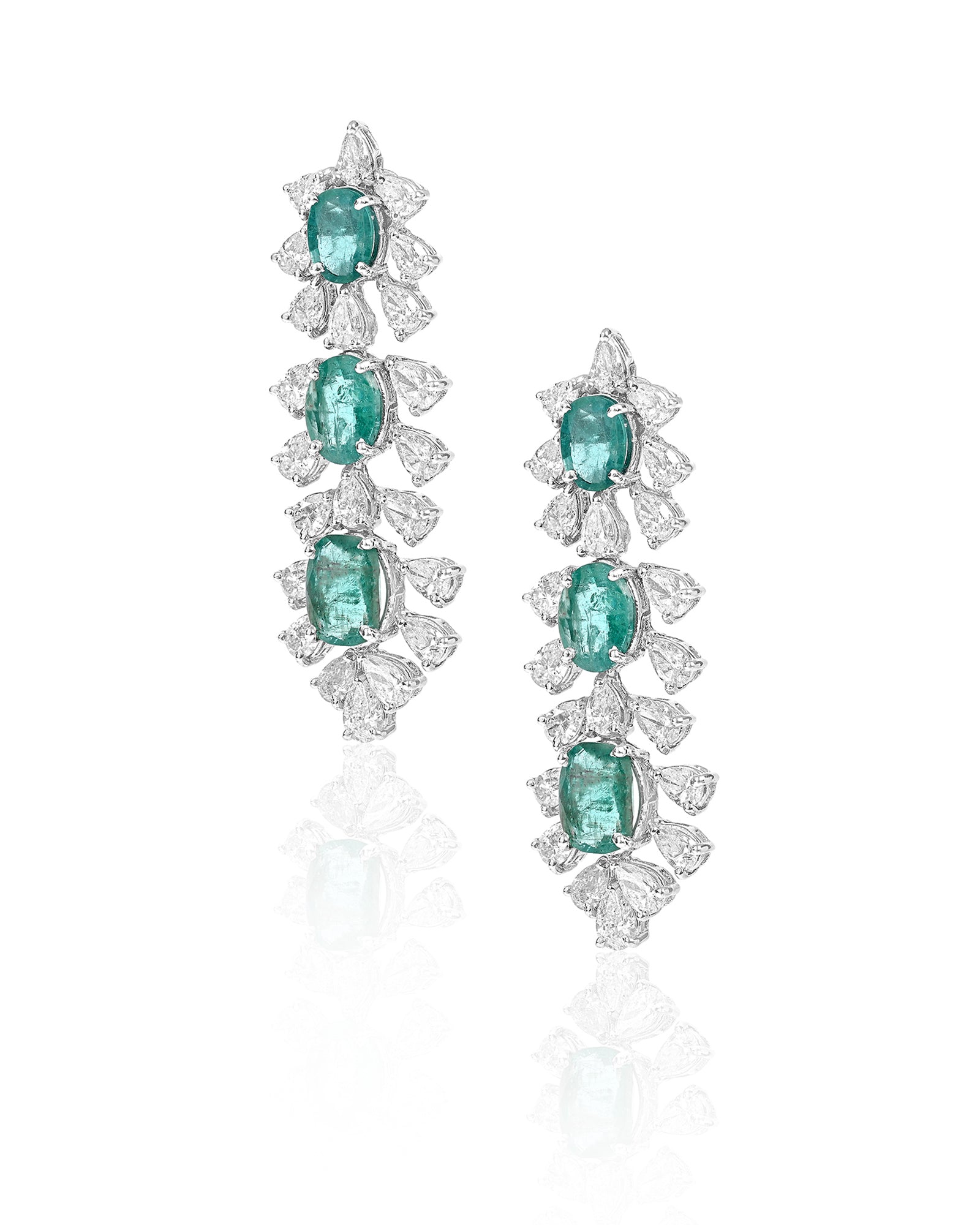 Emerald Overdose Earrings | AMARIS JEWELS | Fine Jewelry 
