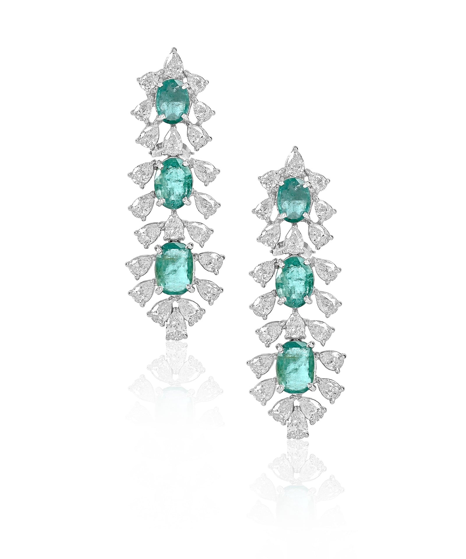 Emerald Overdose Earrings | AMARIS JEWELS | Fine Jewelry 