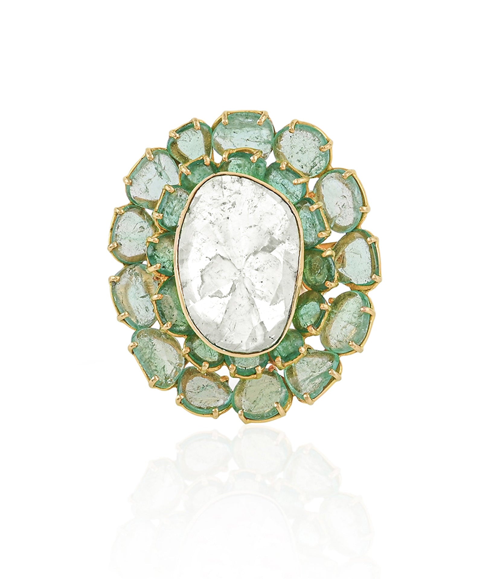 Emerald Petal Ring | AMARIS JEWELS | Fine Jewelry 