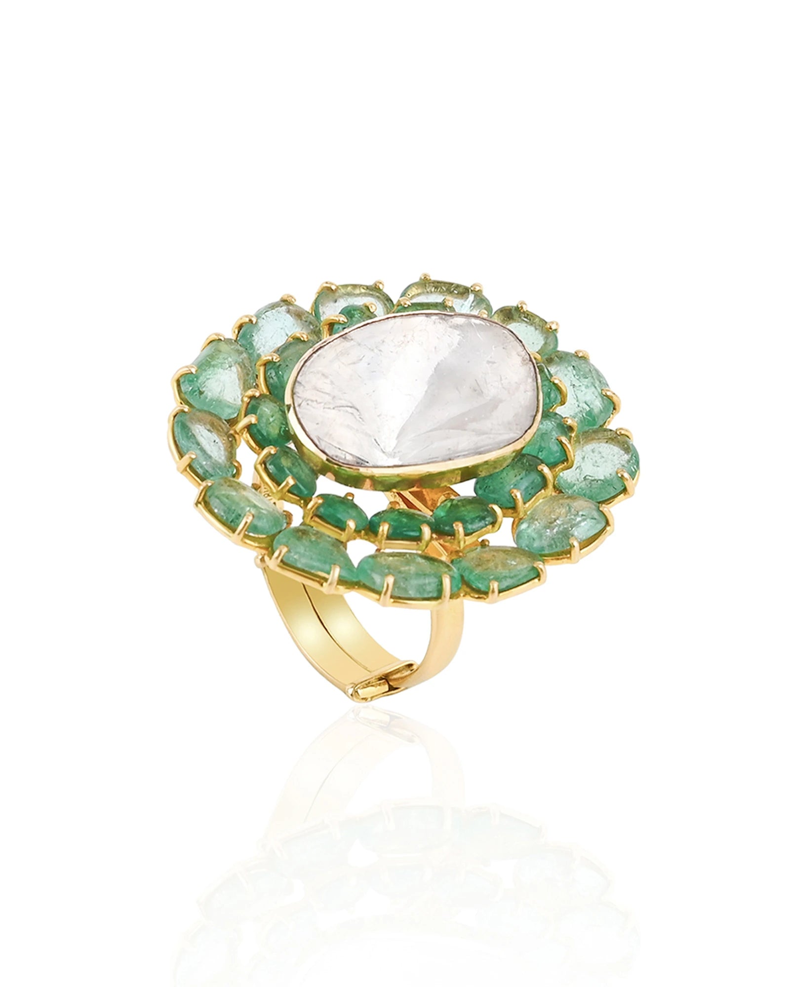 Emerald Petal Ring | AMARIS JEWELS | Fine Jewelry 