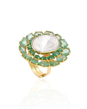 Emerald Petal Ring | AMARIS JEWELS | Fine Jewelry 