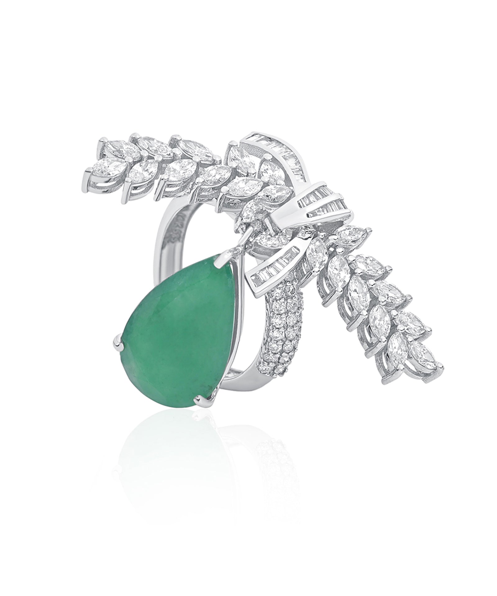 Emerald Plume Emerald Ring | AMARIS JEWELS | Fine Jewelry 