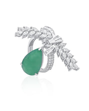 Emerald Plume Emerald Ring | AMARIS JEWELS | Fine Jewelry 