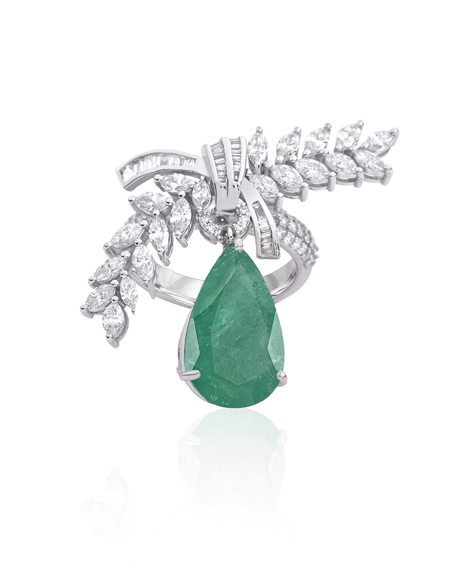 Emerald Plume Emerald Ring | AMARIS JEWELS | Fine Jewelry 