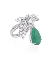 Emerald Plume Emerald Ring | AMARIS JEWELS | Fine Jewelry 