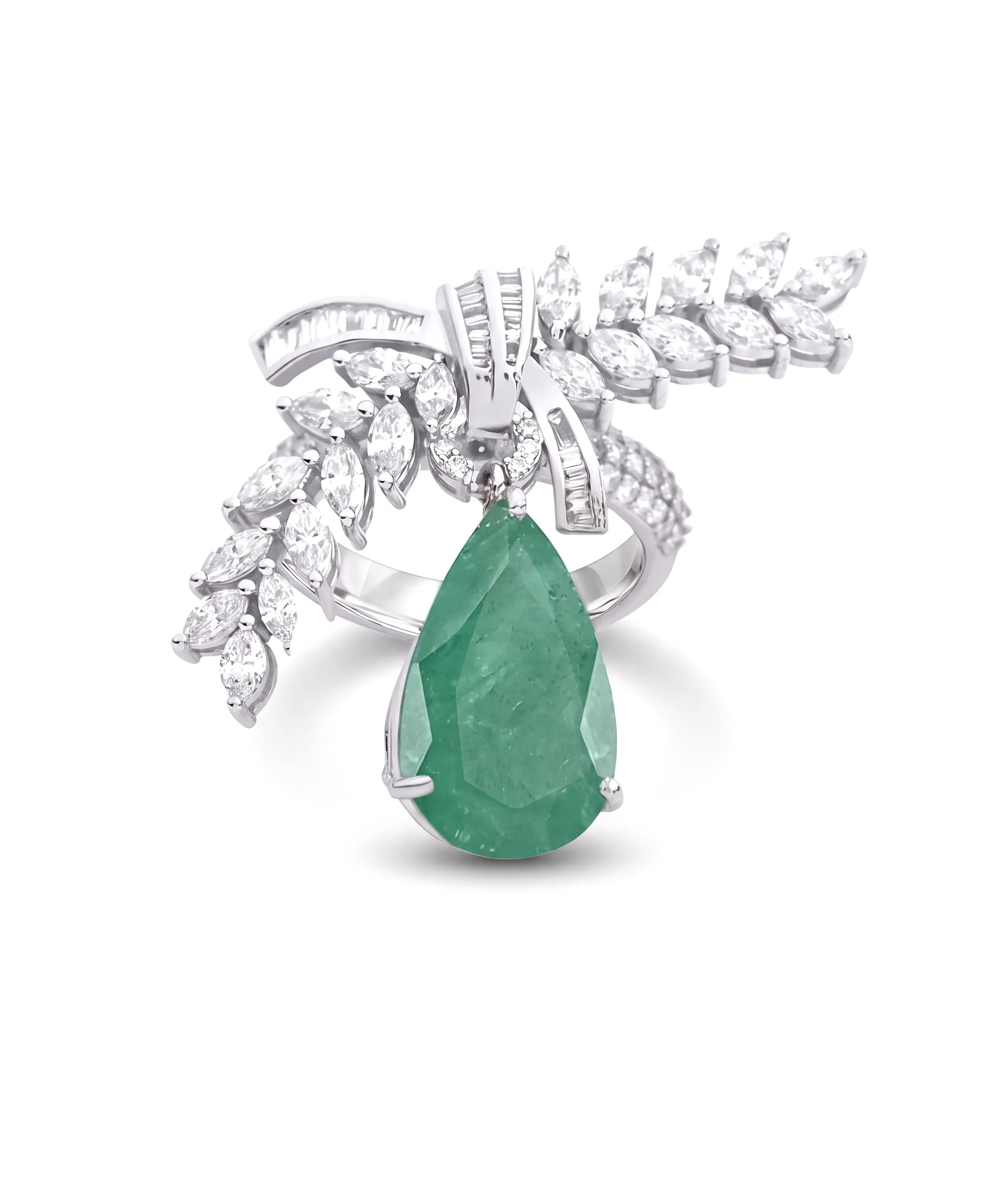 Emerald Plume Emerald Ring | AMARIS JEWELS | Fine Jewelry