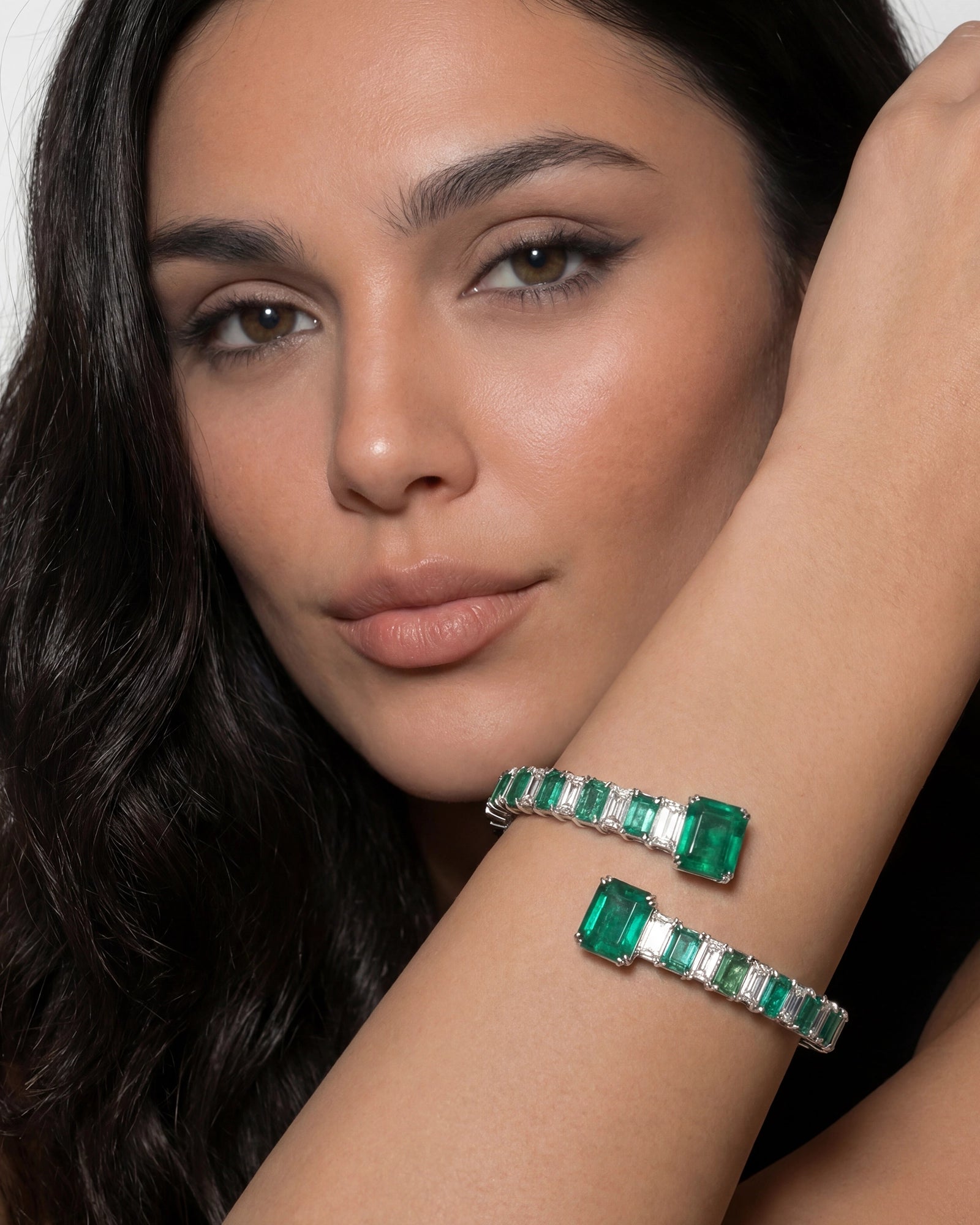 Emerald Pop Bracelet | AMARIS JEWELS | Fine Jewelry 