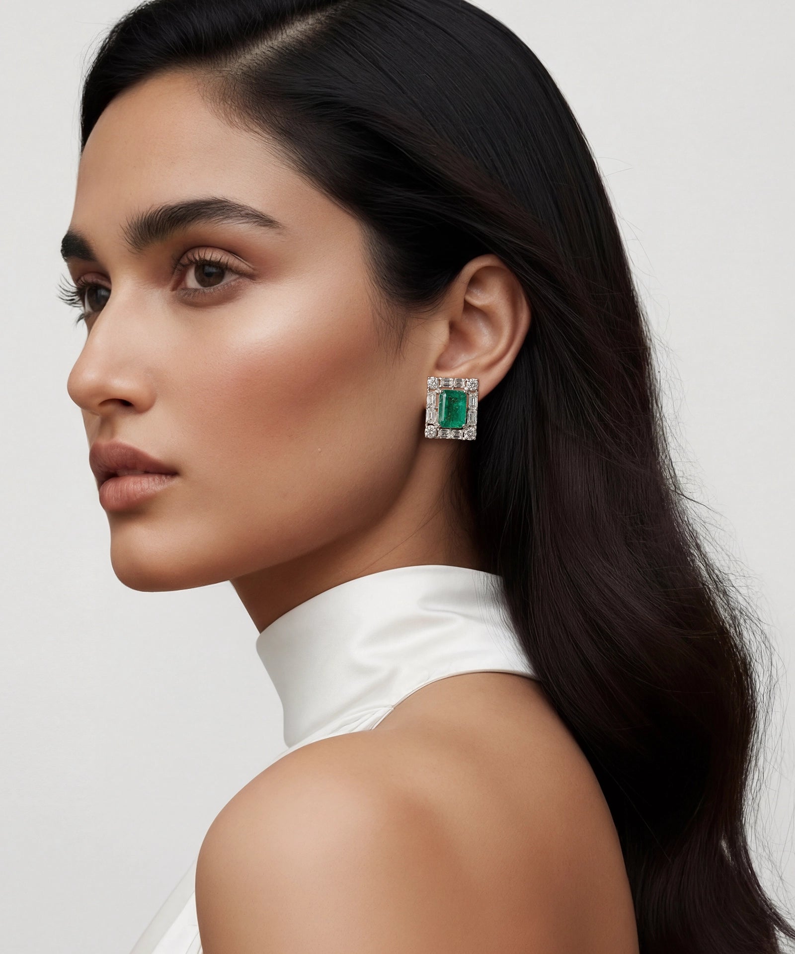 Emerald Pop Max Studs | AMARIS JEWELS | Fine Jewelry 