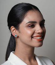 Emerald Pop Studs | AMARIS JEWELS | Fine Jewelry 