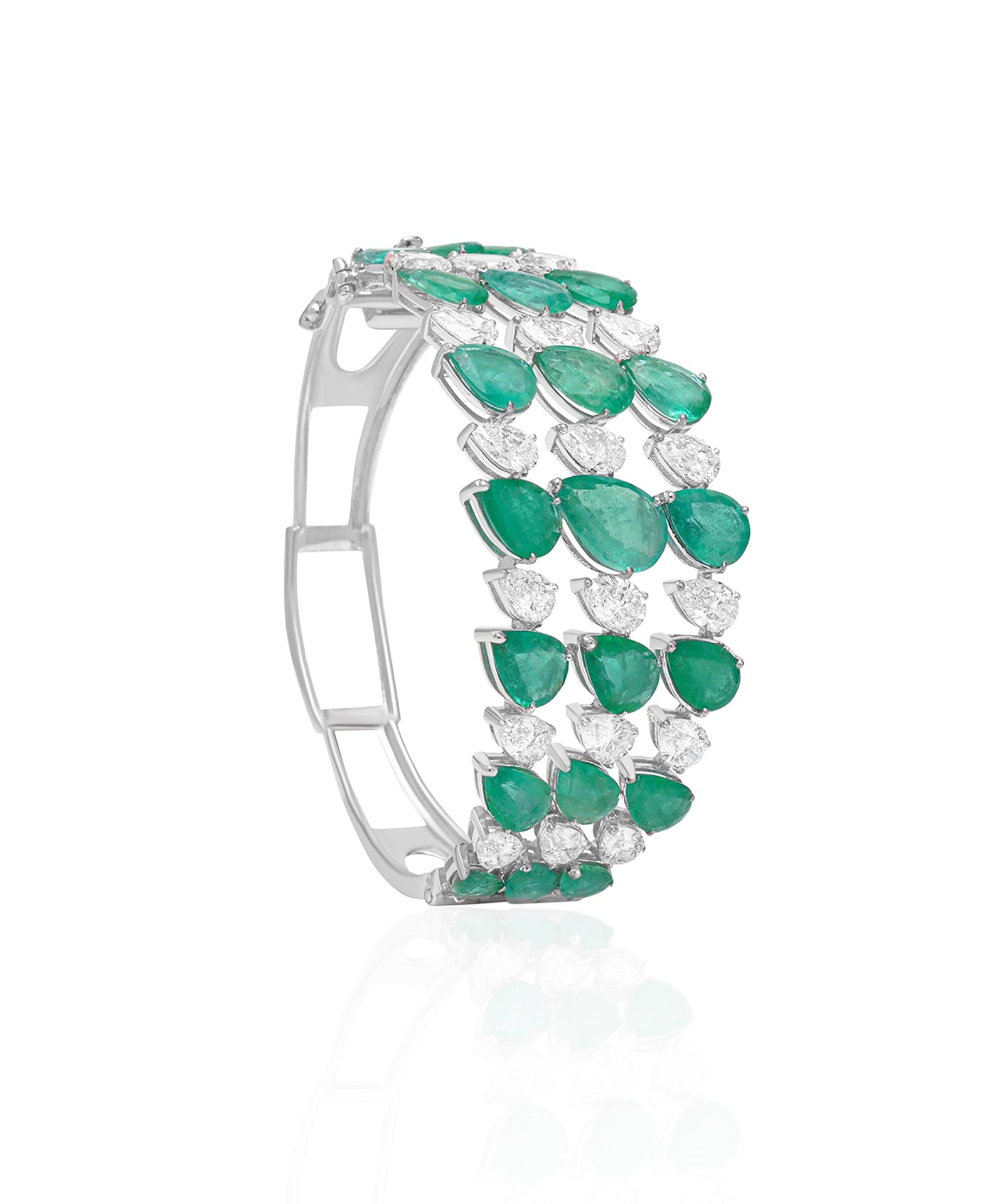 Emerald Raindrop Cuff | AMARIS JEWELS | Fine Jewelry 