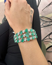 Emerald Raindrop Cuff | AMARIS JEWELS | Fine Jewelry 