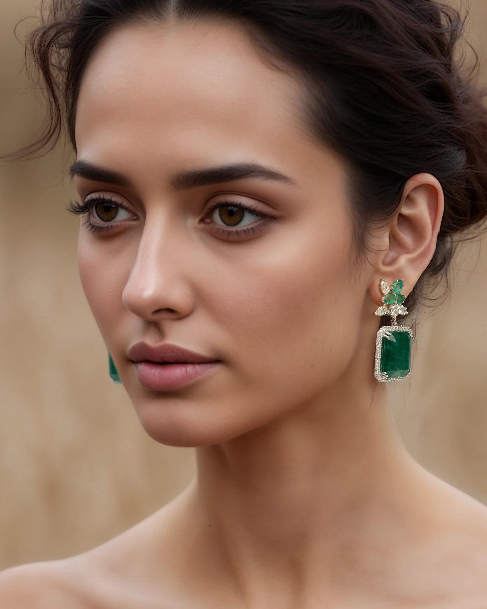 Emerald Revolution Earrings | AMARIS JEWELS | Fine Jewelry 