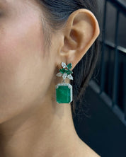 Emerald Revolution Earrings | AMARIS JEWELS | Fine Jewelry