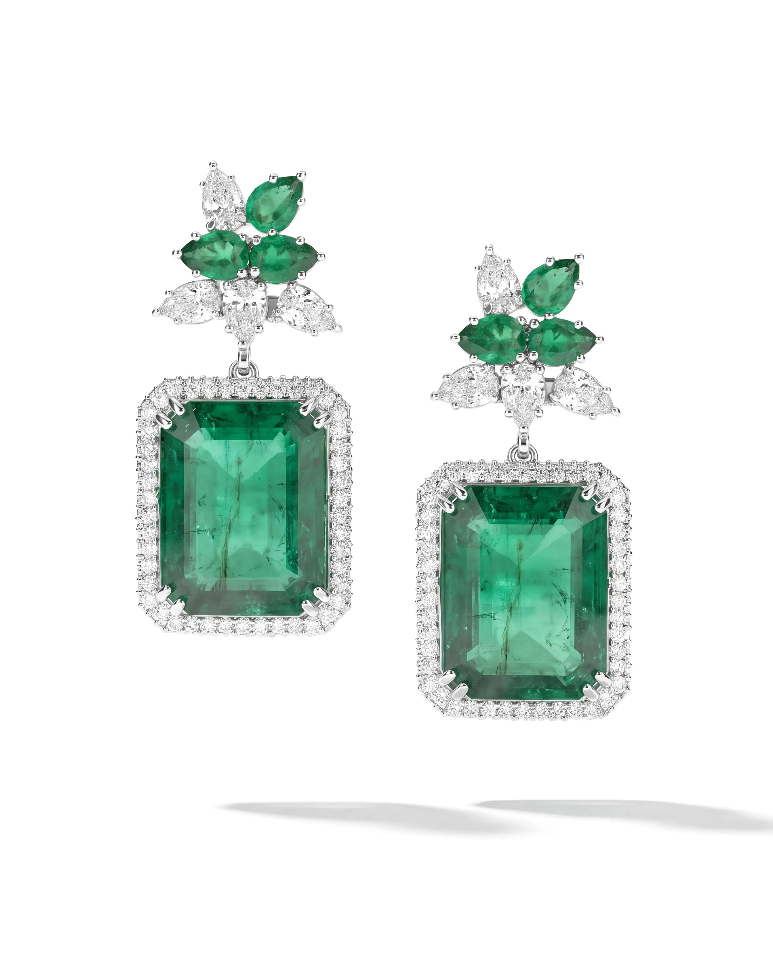 Emerald Revolution Earrings | AMARIS JEWELS | Fine Jewelry