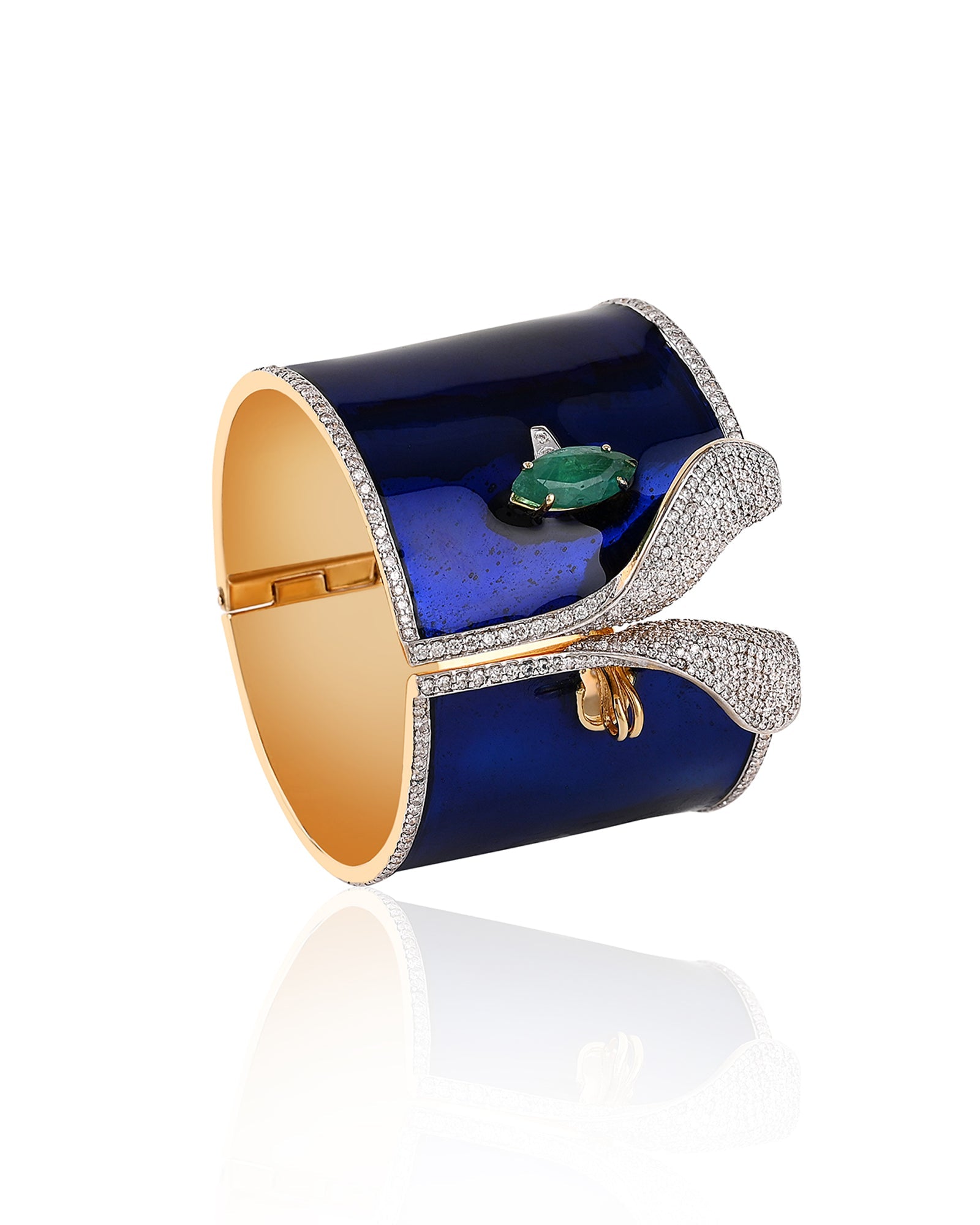 Emerald Sea Cuff | AMARIS JEWELS | Fine Jewelry 