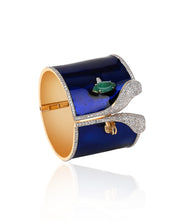 Emerald Sea Cuff | AMARIS JEWELS | Fine Jewelry 