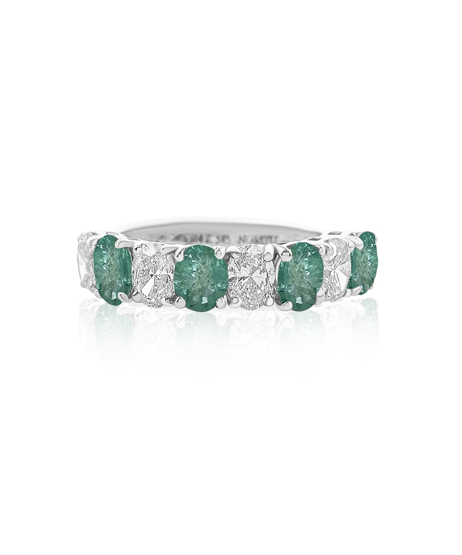 Emerald Soiree Ring 2.0 | AMARIS JEWELS | Fine Jewelry 