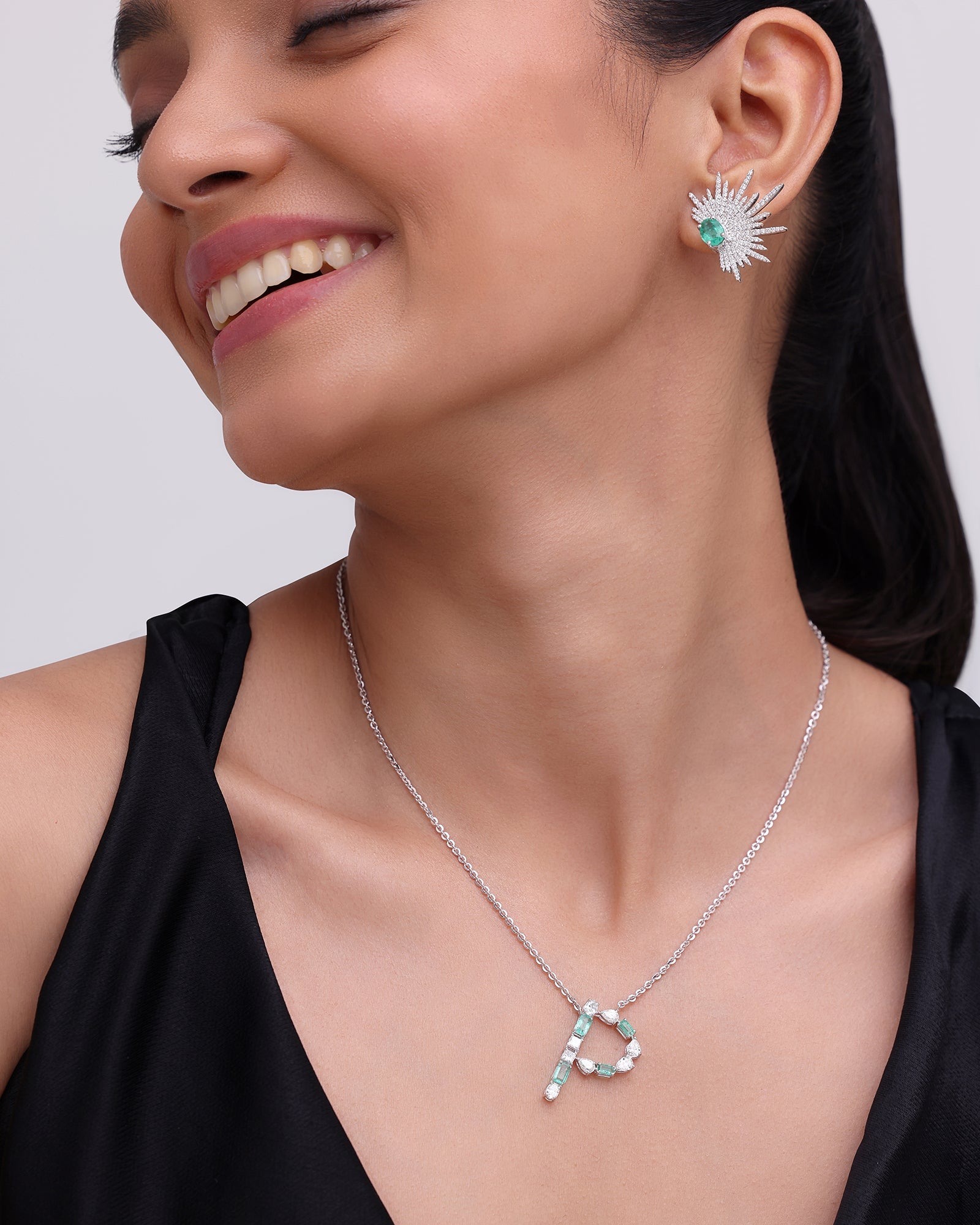 Emerald Spike Studs | AMARIS JEWELS | Fine Jewelry 