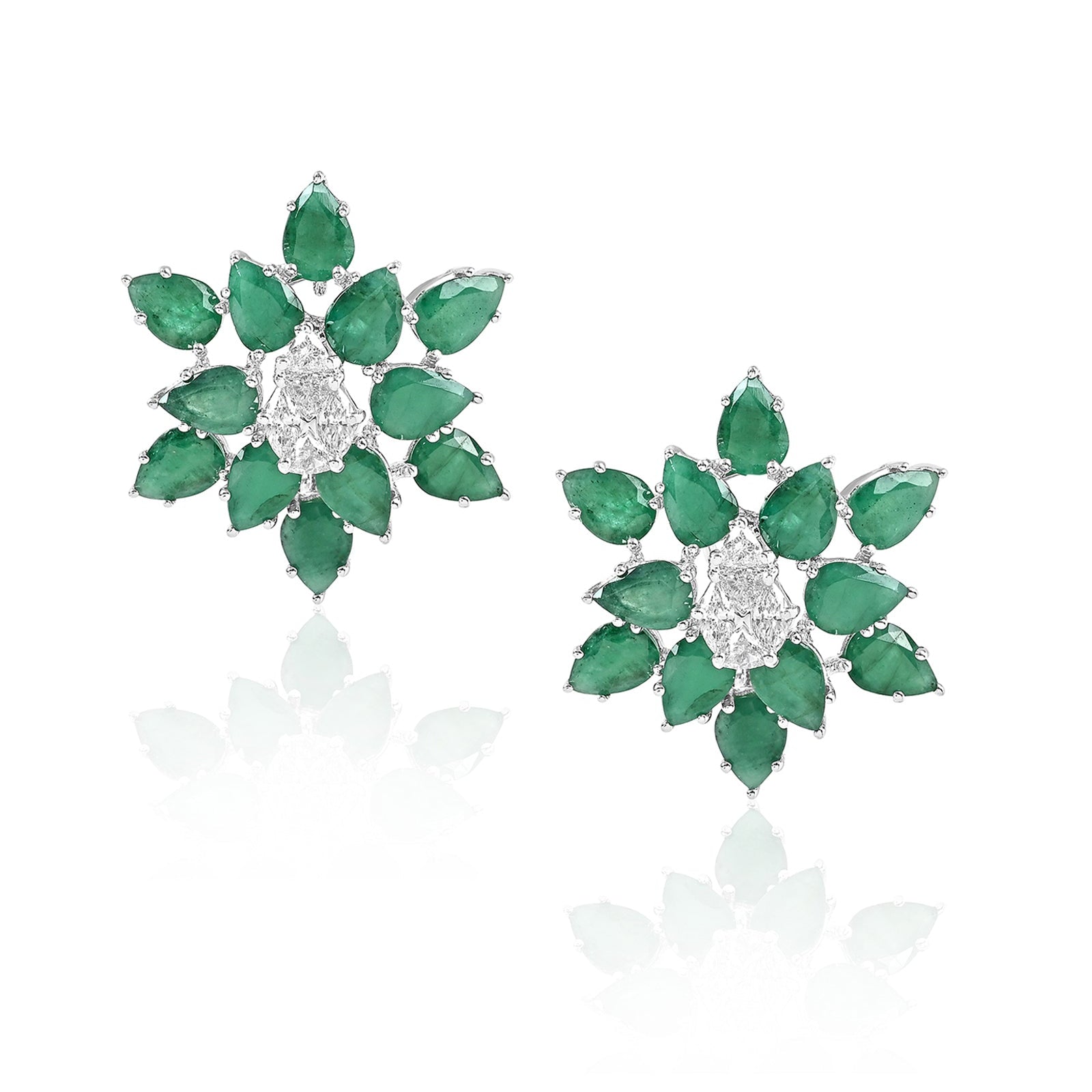 Emerald Star Earrings | AMARIS JEWELS | Fine Jewelry 