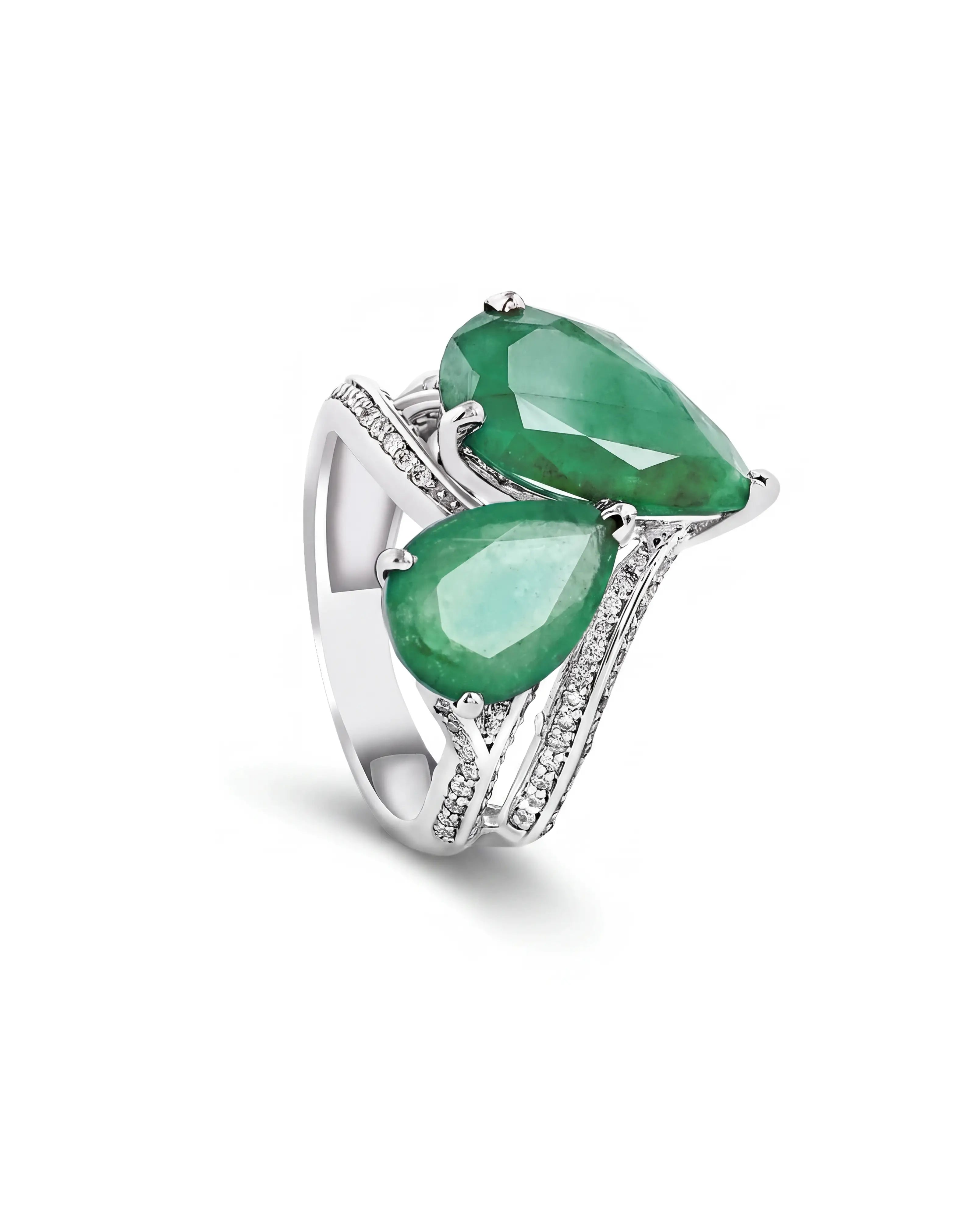 Emerald Times Two Ring | AMARIS JEWELS | Fine Jewelry